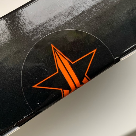 BNIB/Sealed Jeffree Star Black Halloween Mirror - Picture 4 of 5